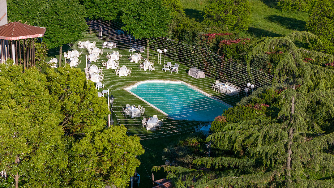Vista dall'alto della piscina
