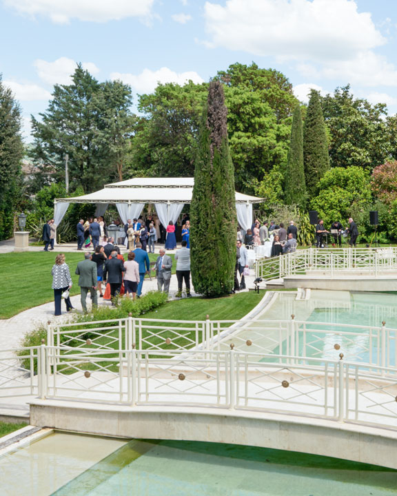Giardini di fronte alla facciata