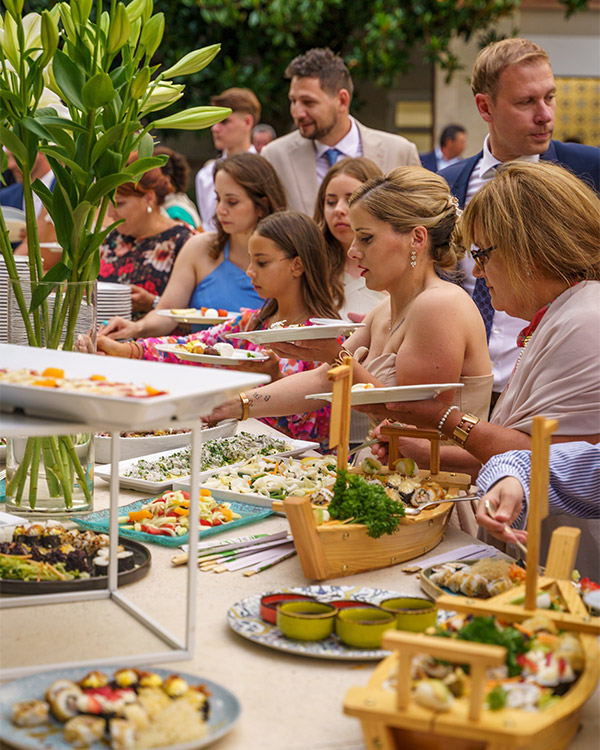 Buffet salato all'aperto